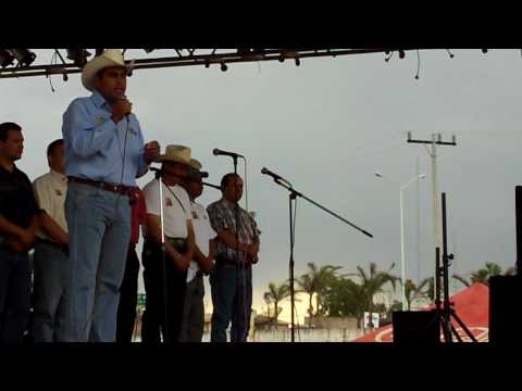 Pepe Rocha Felicita A Las Madrecitas De Panuco En Su Da