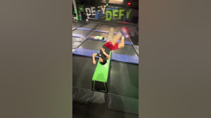 Kid Thinks He’s Spider-Man 😳