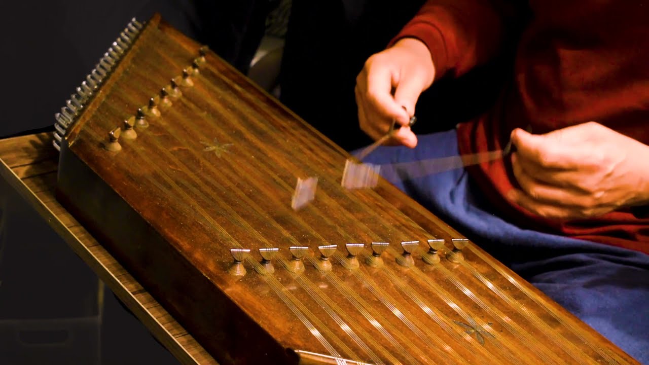 サントゥール イランの弦打楽器 - 弦楽器