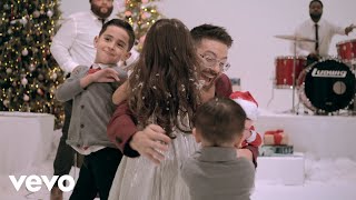 Watch Danny Gokey The Holidays Are Here video