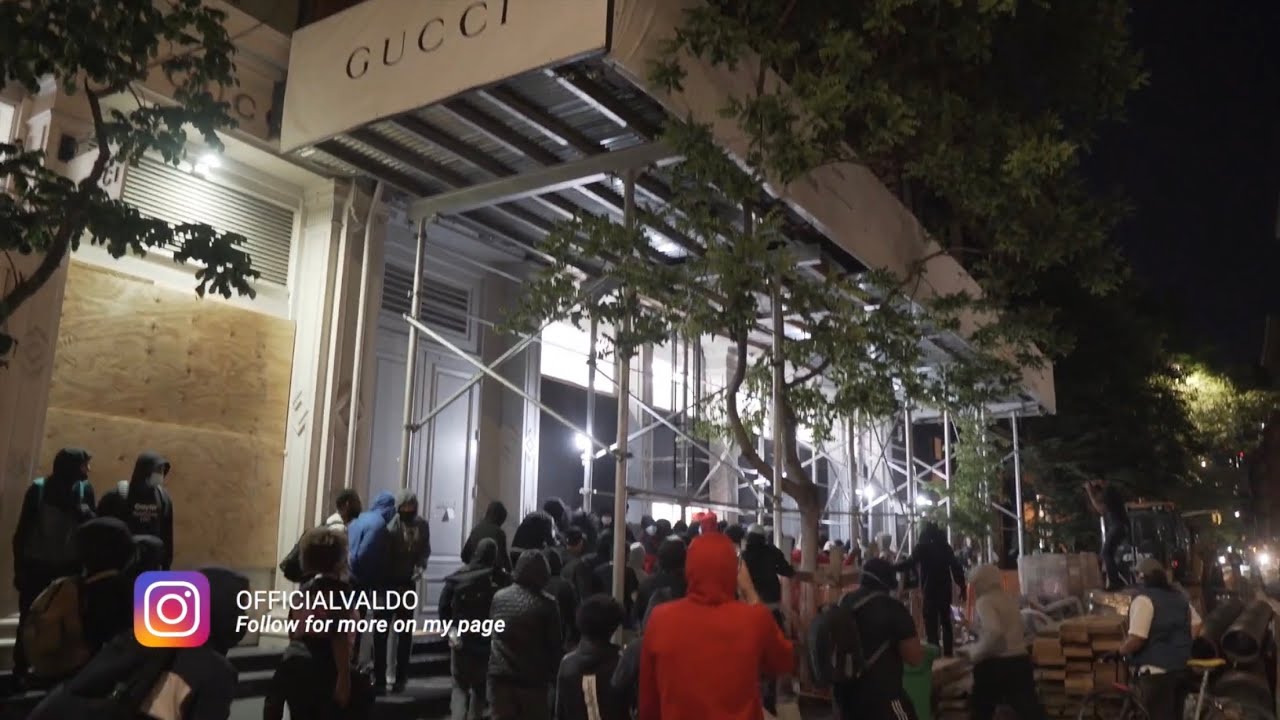 Looters take over NYC luxurious stores... Gucci, Chanel, Dior, Balenciaga, jimmy choo