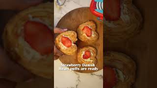 Strawberry Danish puff pastry #ytshorts #puffs #strawberry #recipe #dessert #tiffinrecipe #tiffinbox