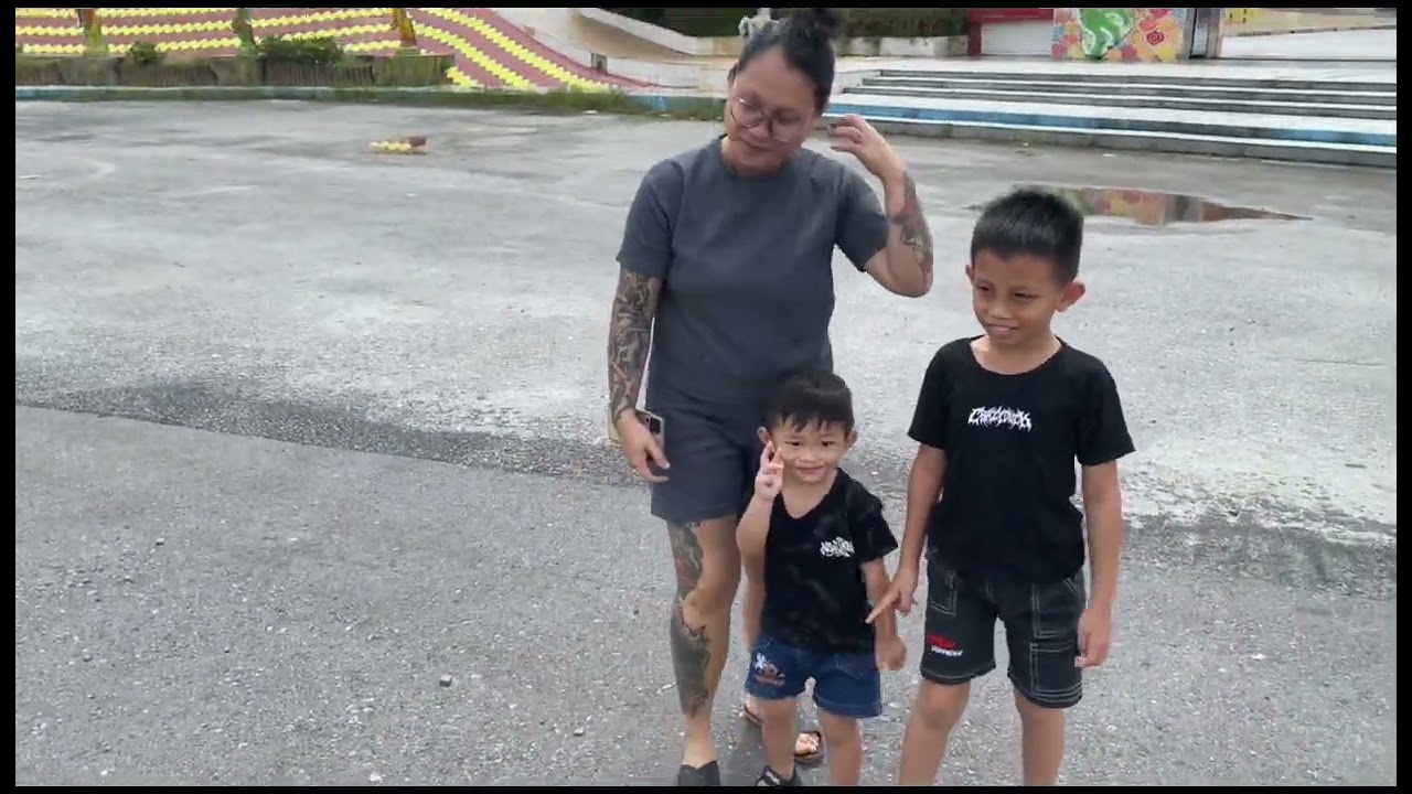 PULANG KE SRI AMAN AMBIK ANAK BUAH BALIk KAMPUNG SAMBUT KRISMAS & TAUN BARU DI KAMPUNG 