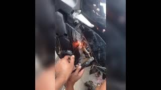 melepas baut motor patah didalam ..