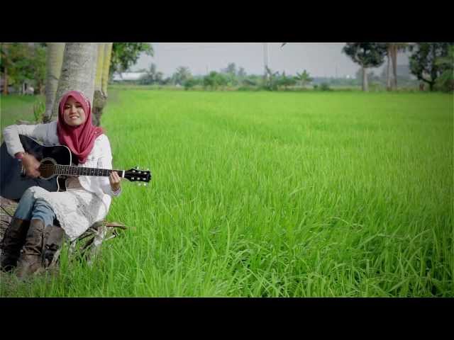 Aku Suka Dia - Ainan Tasneem Official MV HD-Video with Lyric class=