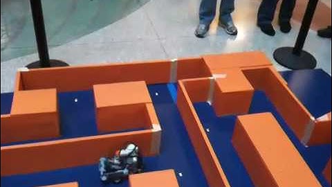 Lego Mindstorms Maze Navigator