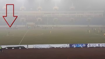 Bùi Tiến Dũng - Thủ môn HÓNG nhất quả đất - lên giữa sân xem Pape Omar ghi bàn cho FLC Thanh Hóa