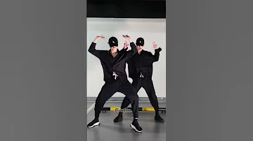 森 Dance Cover The Magic Bomb Hoàng Read Hot Dance Douyin Tôi Với Nàng Shorts 