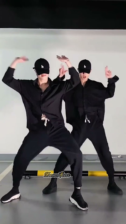 『@森💫』Dance Cover《The Magic Bomb - Hoàng Read》| Hot Dance Douyin @Tôi với Nàng  #shorts