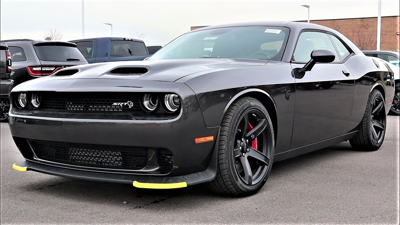 Dodge hellcat. Додж Челленджер 2020. Dodge Challenger srt 2020. Dodge Challenger Hellcat 2020. Додж Челленджер 2020 черный.