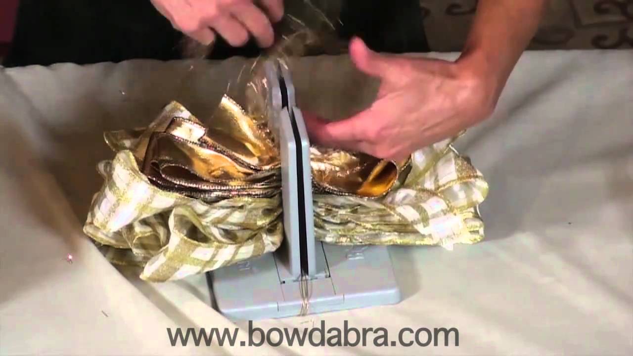 How to Make a Bow with the Bowdabra Bow Making Design Tool