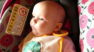 Play video: Applesauce and raspberries