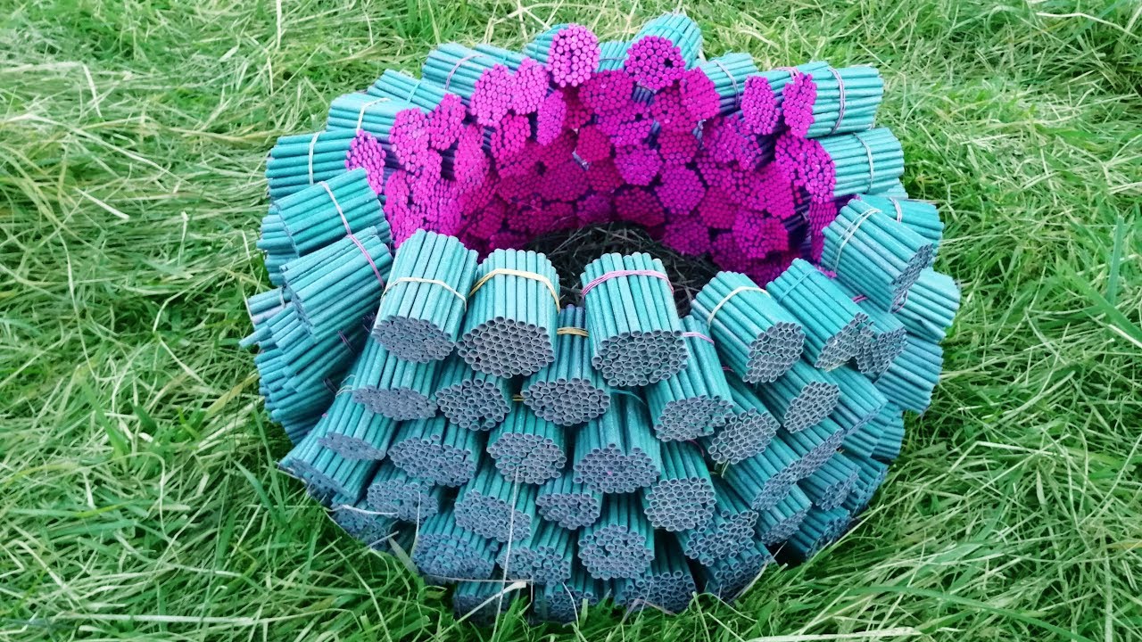 EXPERIMENT 20000 FIRECRACKERS BURST