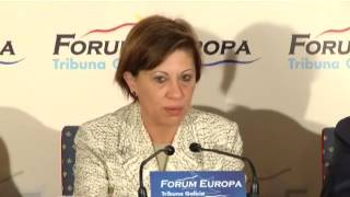La ministra Espinosa contradice a Pachi Vázquez sobre el decreto