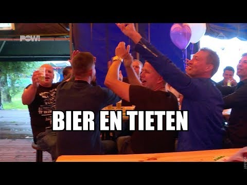 Bier en tieten op de Volendamse kermis