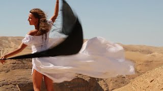 Video voorbeeld van "Little Jerusalem: Dance Of The Mahanaim    מחולת המחנים"