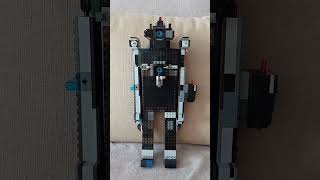 TITAN  Lego