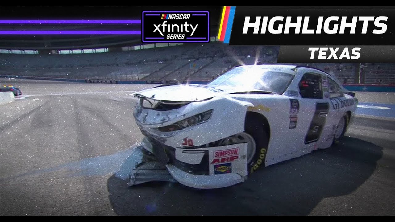 Brennan Poole makes heavy contact with pit road wall