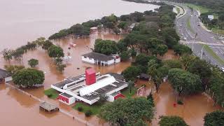 CT do Internacional Submerso: Uma Perspectiva Aérea da Inundação