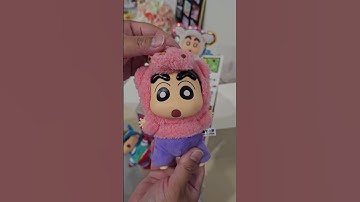 We just opened a Miniso Costume Party Shin Chan blind box!