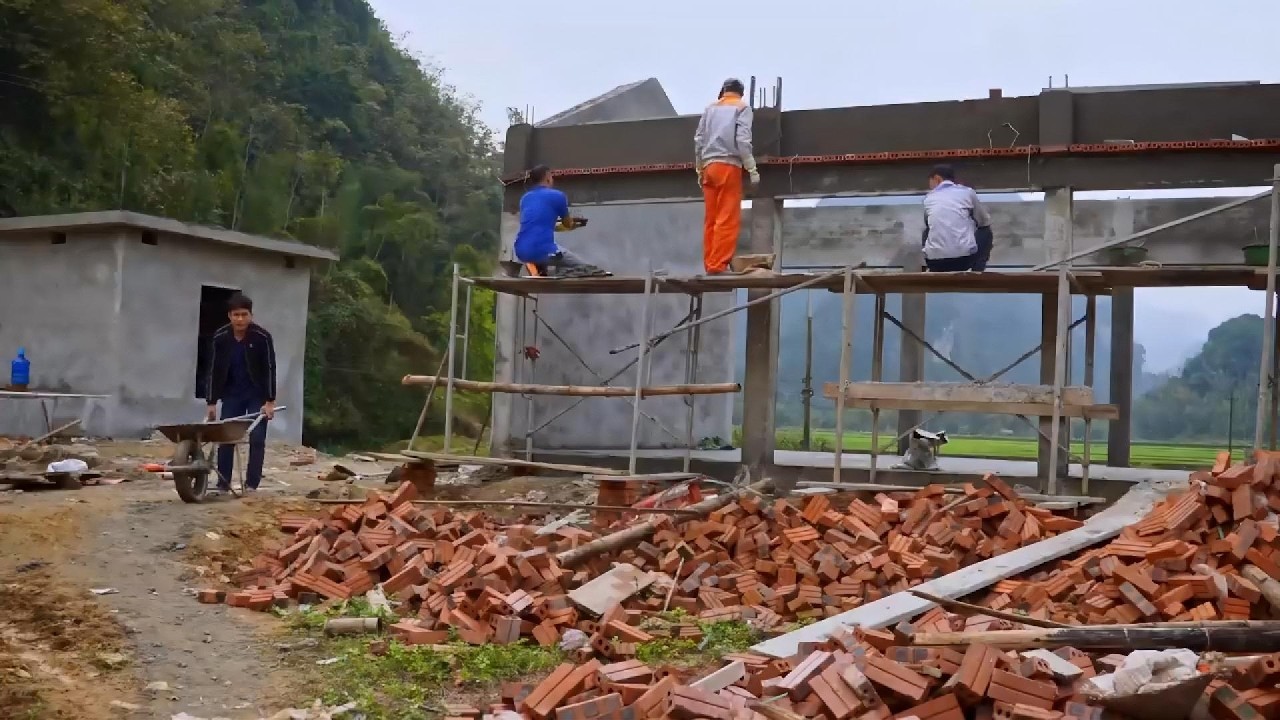 Van Khai Searches Everywhere for His Mother | Tieu Thu Kidnapped by Her Adoptive Mother