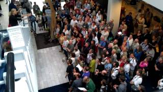 Kajto komuna kantado