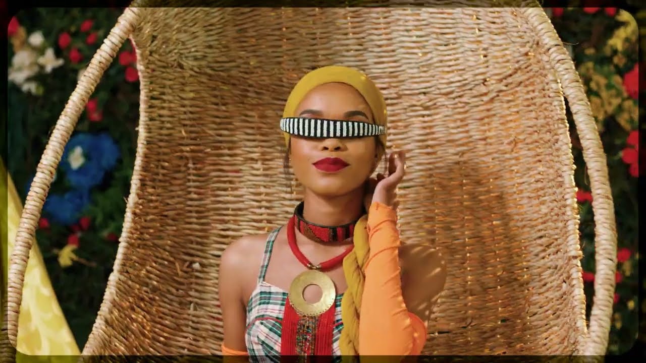 King98 ft Jah Prayzah - Mama Mia ( Official Music Video) - YouTube