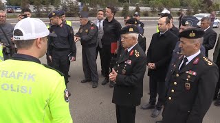 Jandarma Genel Komutanı Orgeneral Arif Çetin, Eskişehir'de denetimlere katıldı
