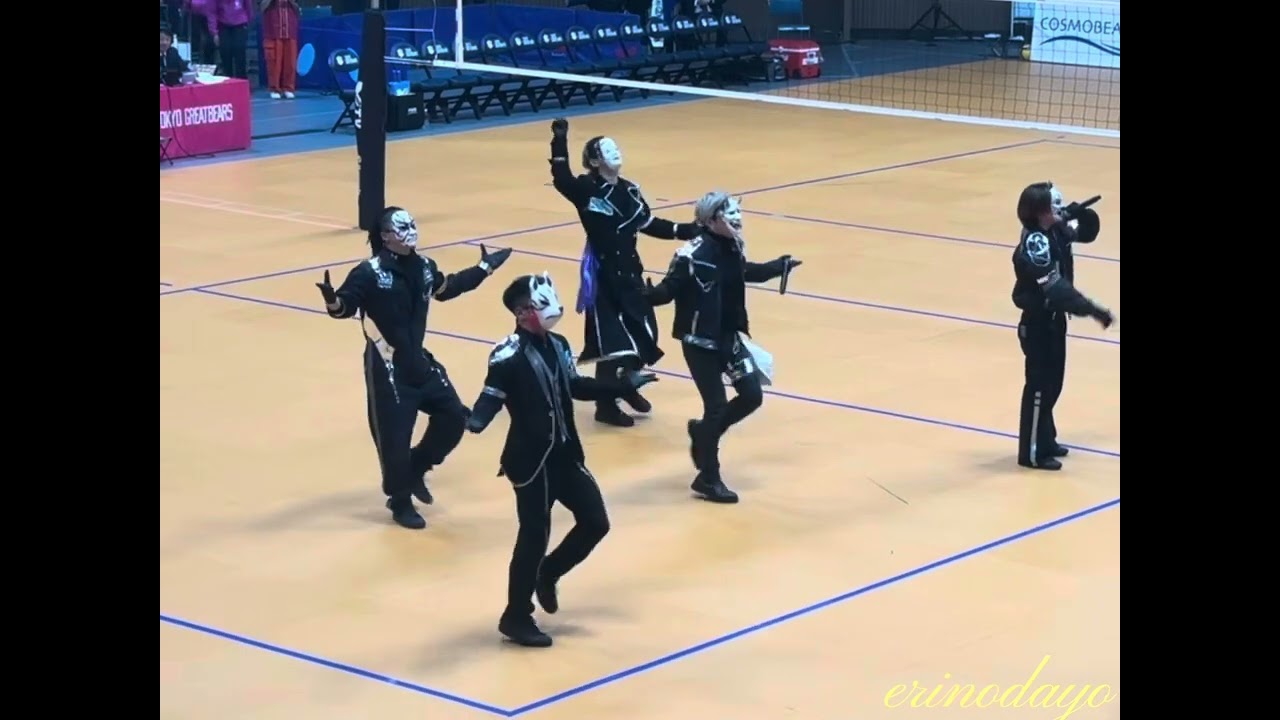 オーメンズがVリーグのハーフタイムショーに出演　グレートベアーズと長野トライデンツ　開幕戦