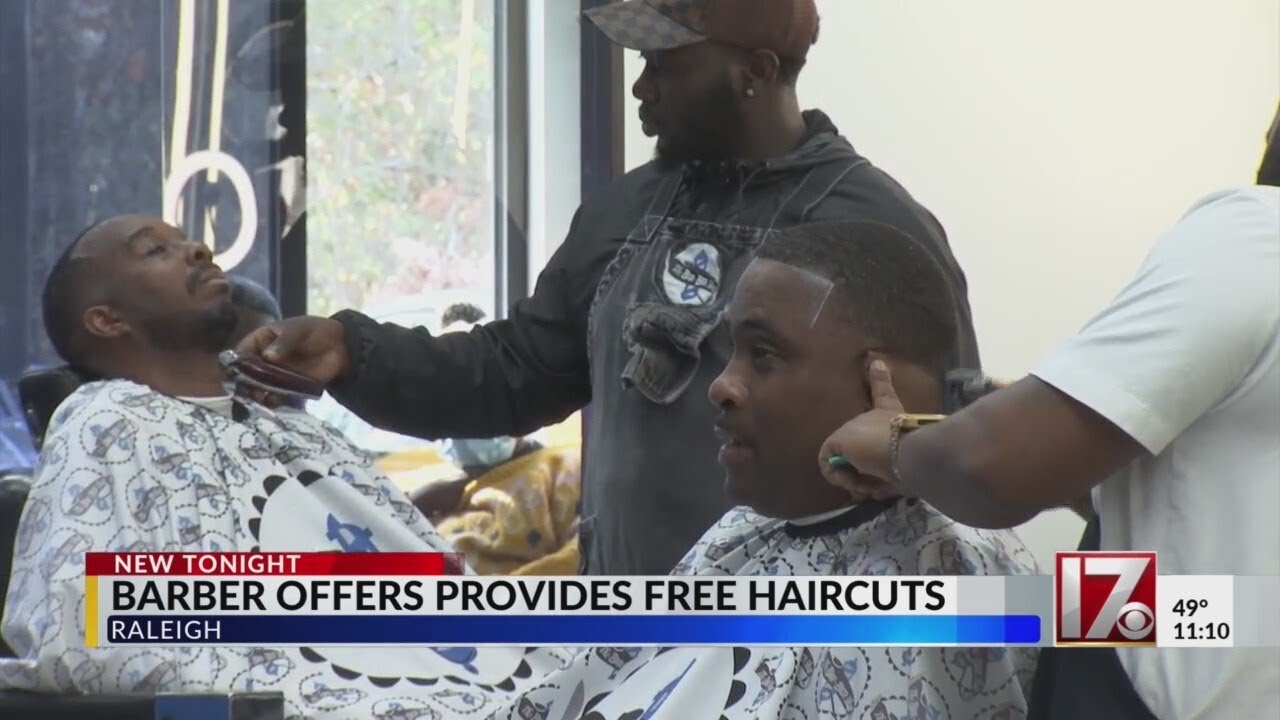 Raleigh barber offers free haircuts just ahead of Christmas - YouTube