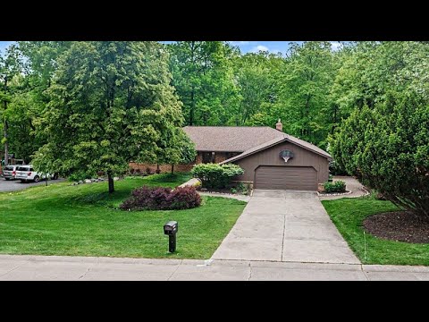 4757 Hardwoods Drive, West Bloomfield, MI home video tour