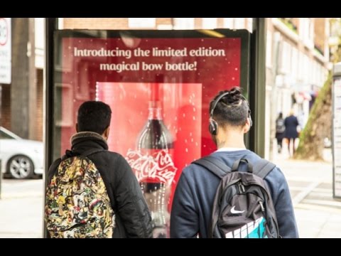 coca-cola’s-magical-christmas-campaign-|-jcdecaux-uk