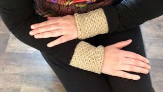 Ich habe mir stulben für die Handgelenke gehäkelt. Schön warm ❤️ by Lisaveta 39 views 2 months ago 3 minutes, 4 seconds
