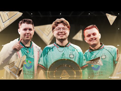 Ex-Fortnite Player Wins COD Warzone at EWC