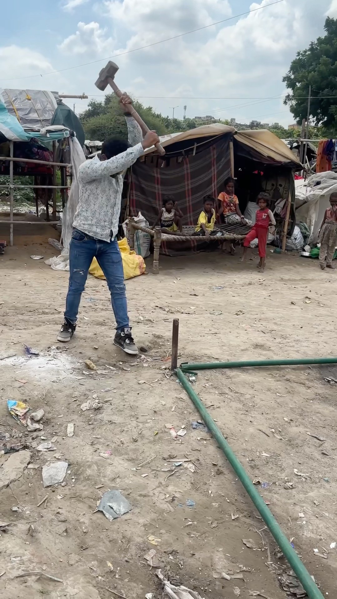 POOR फ़ैमिली Meri दुनिया ? है ???#humanity #respect #helping #trending #viralvideo #youtube ?