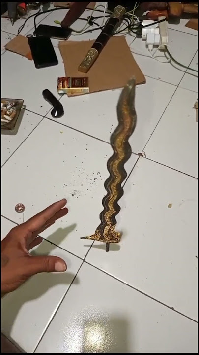 Keris nogo sosro berdiri peksi komplit warangka #kerismurah ##kerispusakanusantara