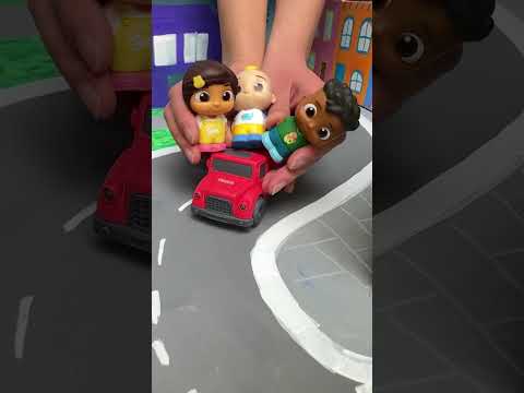 Колёса пожарной машины 🚒 Станция безопасности | Детские песенки и мультики