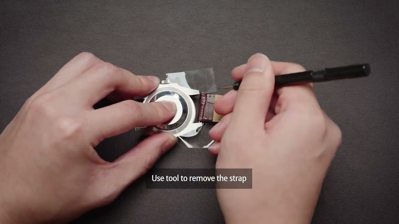 How do I change my watch strap?