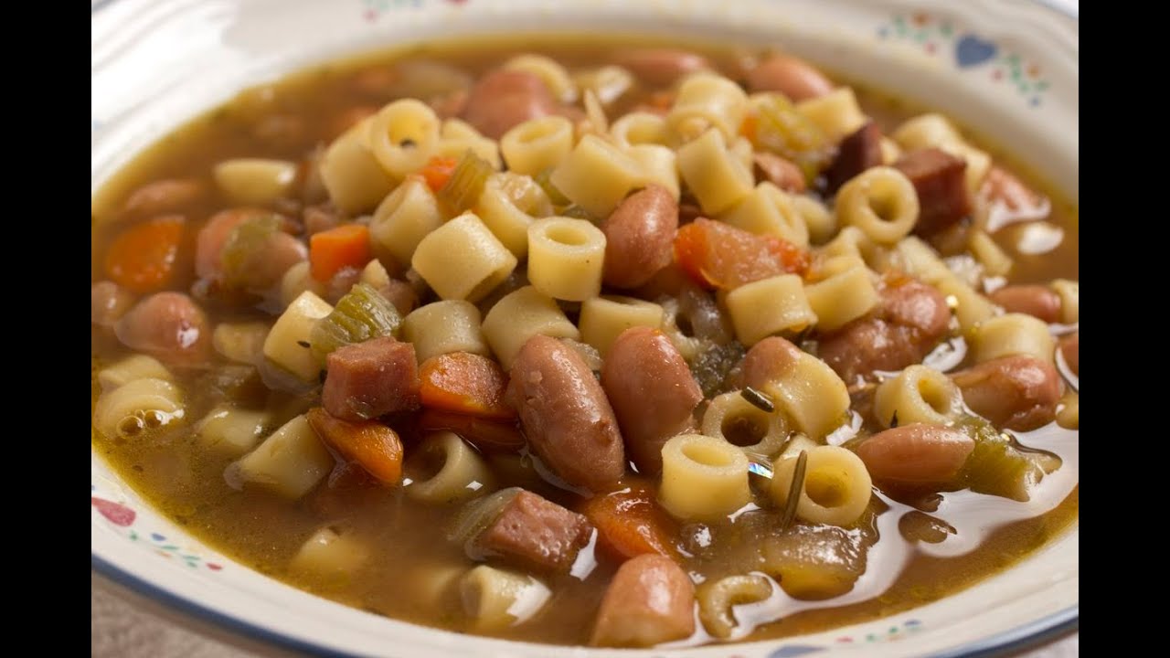 Pasta e fagioli della nonna! (Ricetta👇). #pastaefagioli #anni80