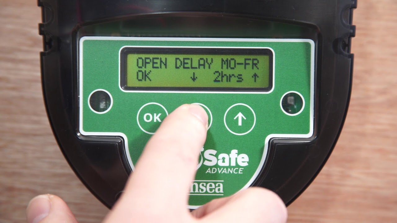 How to Set Up your Brinsea ChickSafe Advance Automatic Hen House Door