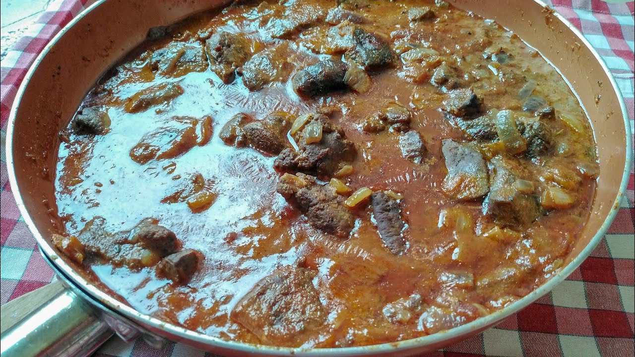 Melci me qepe dhe salc, per 20 minuta gati.