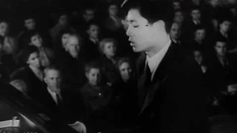 Liu Shikun plays / Gilels kisses the winners - vid...