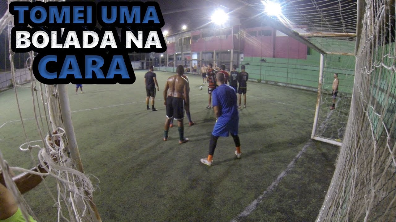 DEFENDI UMA BOLA NO CONTRA PÉ E LEVEI UMA BOLADA NA CARA! - YouTube