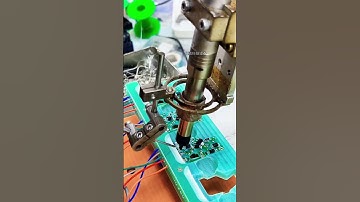 Full-automatic soldering machine PCB wire harness soldering.