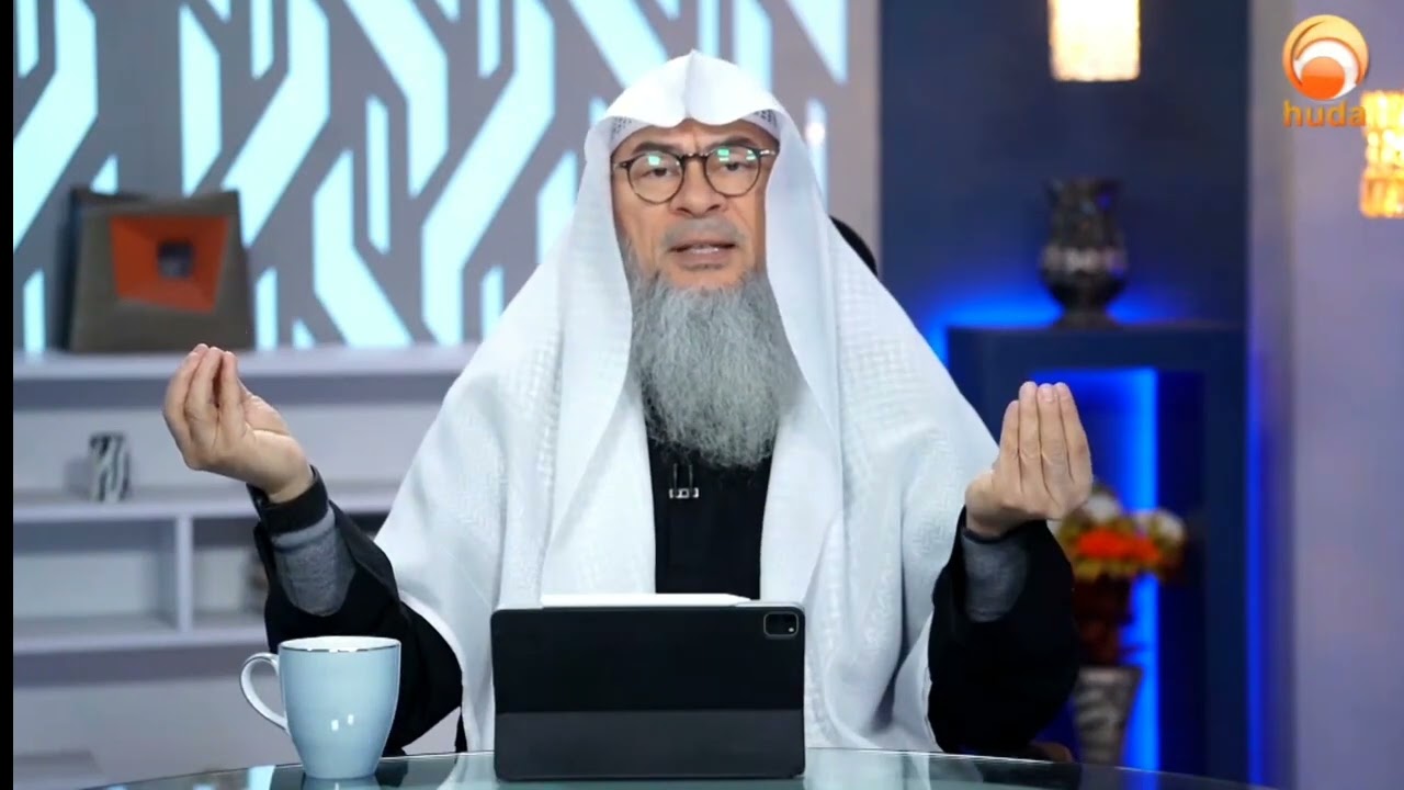 Whenever someone greets me, Allah returns the soul to my body in the grave and I return his greeting