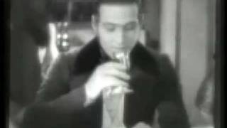 Rudolph Valentino Rolls His Eyes