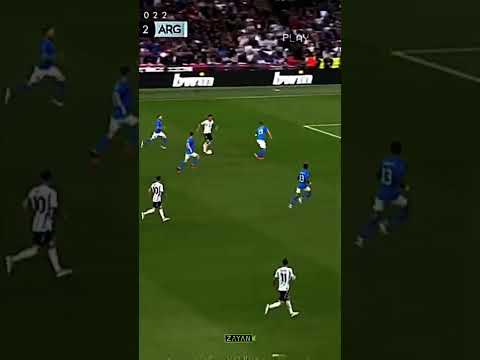 عندما يبدع ليونيل ميسي ويكون عصام الشوالي هو المعلق