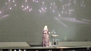 Adele. Philadelphia. 9/10/16.  Make you Feel My Love