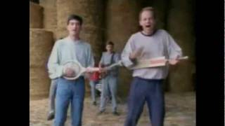 Me and the farmer - The Housemartins chords