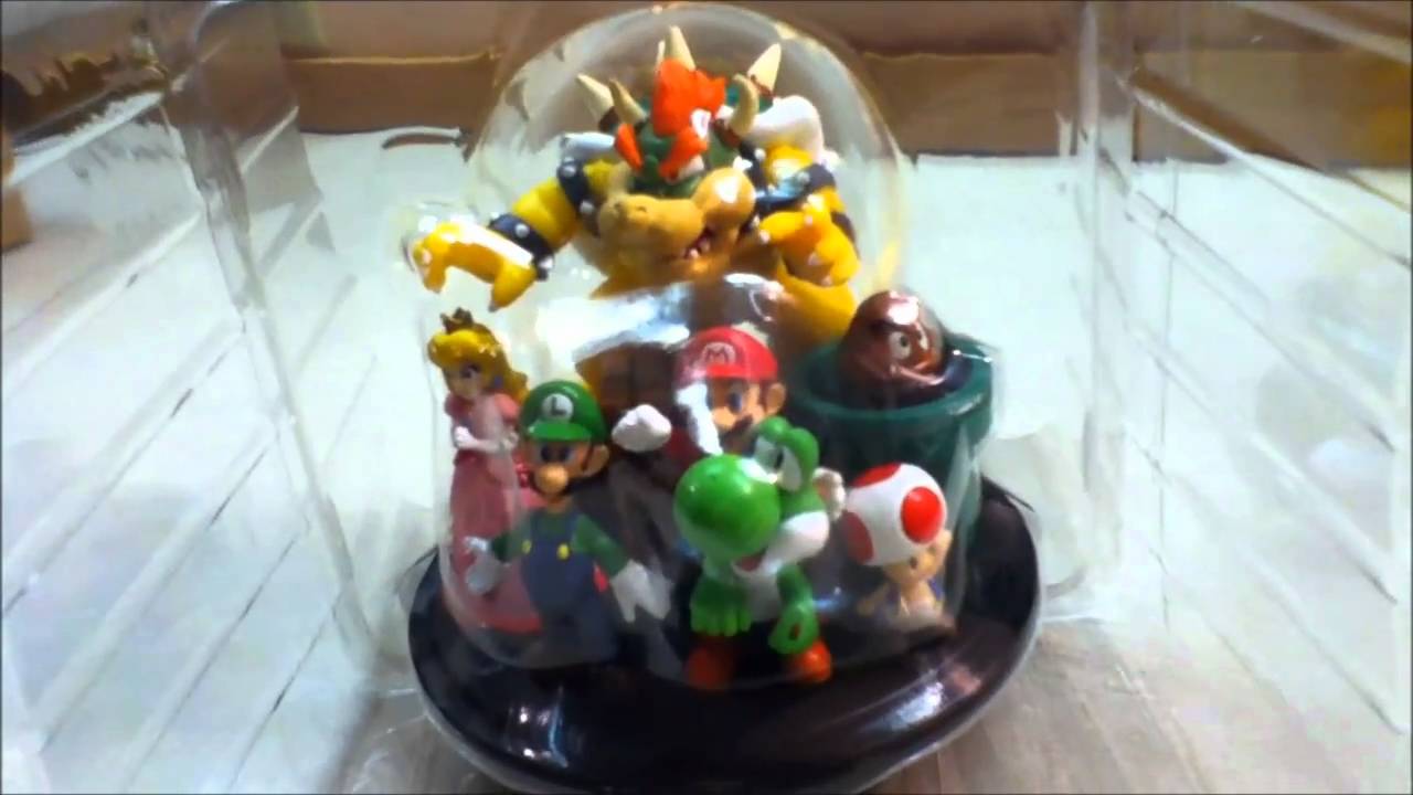 club nintendo mario statue